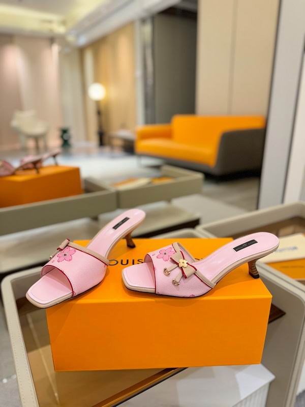 Rose Kitten Heels