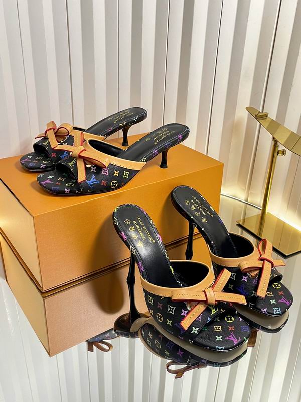 Bow Heeled Sandals
